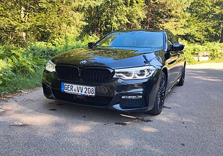 BMW 540d xDrive Tour. M-Paket, StHz, Massage, DrvAs+