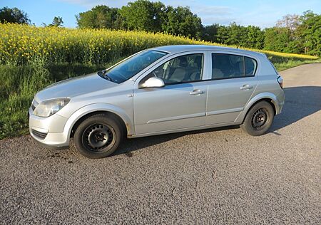 Opel Astra H 1.6 Twinport Enjoy