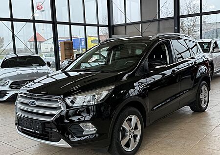 Ford Kuga Cool & Connect