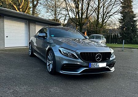 Mercedes-Benz C 63 AMG C63 Coupé ohne OPF zu verkaufen Top-Zustand un