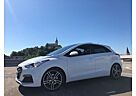 Hyundai i30 1.6 T GDI Turbo, Pano, Navi,