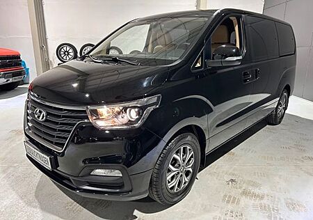 Hyundai H-1 Starex 2.5 CRDI Travel*Leder*SHZ*8 Sitze*