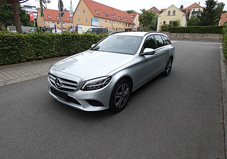 Mercedes-Benz C 180 T d LED Navi Kamera Sitzheizung Multi