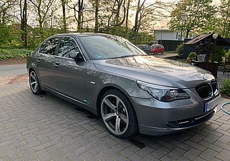 BMW 530i E60 HUD/Soft Close/Abstandstempomat
