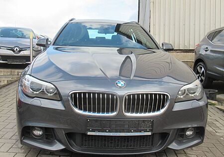 BMW 520 Touring M PAKET-NAVI PROF-HUD-LEDER-PANO-XEN