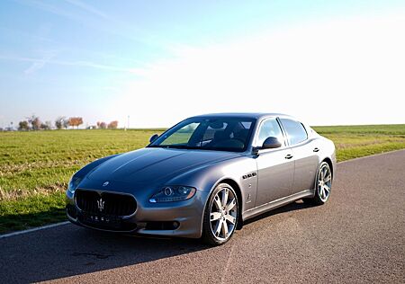 Maserati Quattroporte Sport GT S - 109DB, HU NEU