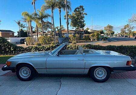 Mercedes-Benz SL 380