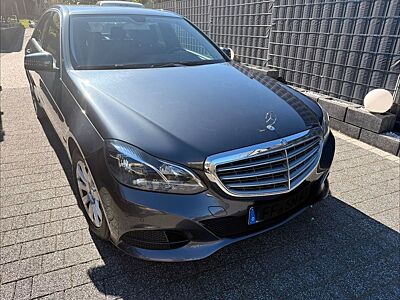 Mercedes-Benz E 220 BlueTEC Standh., 8 Fach bereift, Massage