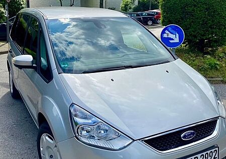 Ford Galaxy Concept 2,0 Ambiente 7-Sitzer