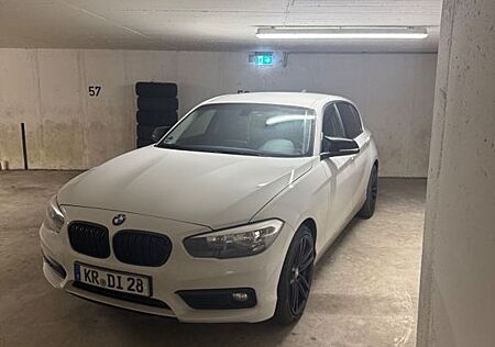 BMW 118i -