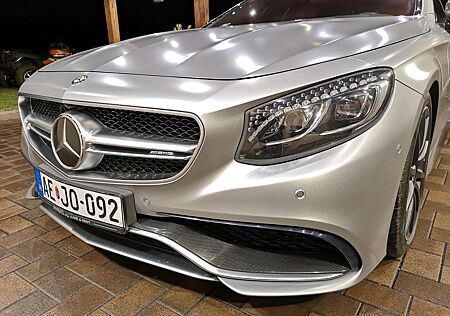 Mercedes-Benz S 63 AMG S -Klasse Coupe 4Matic