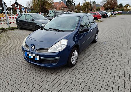 Renault Clio 3, 1.2 16V, TÜV NEU von 10/2024, Preis VB