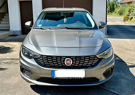Fiat Tipo 1.4 16V EASY EASY