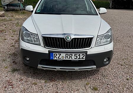 Skoda Octavia 2.0 TDI 4x4 Scout Combi Scout