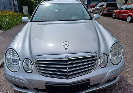 Mercedes-Benz E 220 CDI T CLASSIC