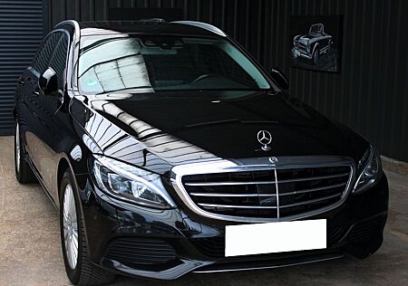 Mercedes-Benz C 220 d T, Automatik, Leder, Navi, Sitzheizung