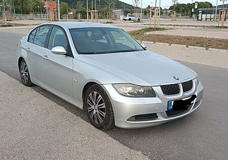 BMW 320d -