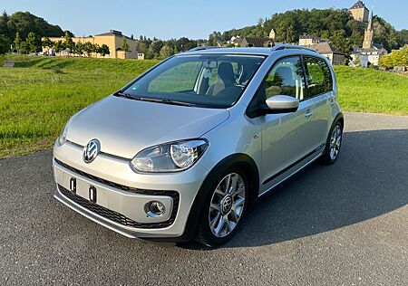 VW Up Volkswagen cross ! 75PS Klima Alufelgen Sportfahrwerk TÜV