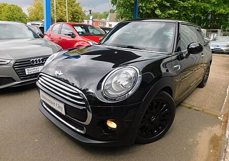 Mini Cooper Automatik Navi PDC Sitzheizung Tempomat