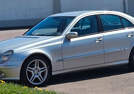 Mercedes-Benz E 320 AVANTGARDE Avantgarde