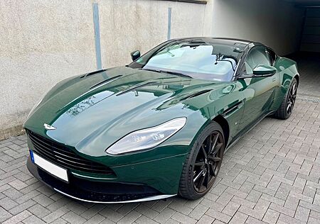 Aston Martin DB11 5.2 V12 - British Racing Green - 27tkm