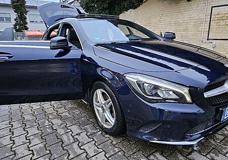 Mercedes-Benz CLA 220 Shooting Brake CLA 220 d DCT Shootin...