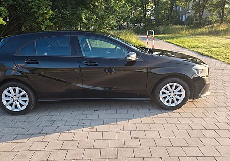 Mercedes-Benz A 160 CDI AUTOMATIC