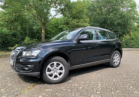 Audi Q5 2.0 TDI DPF 105kW quattro -