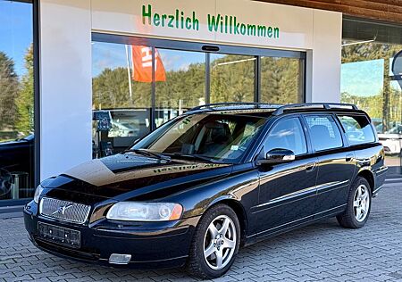 Volvo V70 gebraucht kaufen Volvo V70 Kombi D5 Edition Leder Klima Tempomat