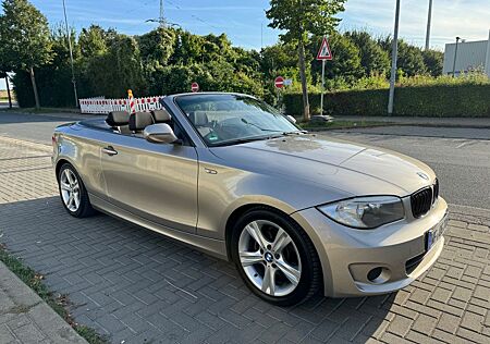 BMW 118i Cabrio E88