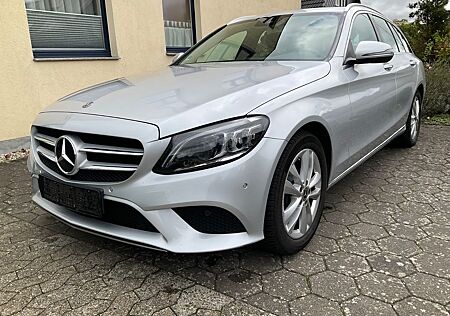 Mercedes-Benz C 180 T Autom. -