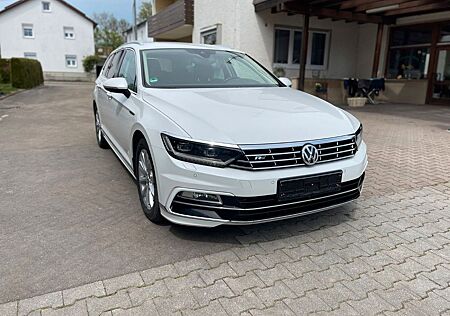 VW Passat Variant Volkswagen 2.0 TDI SCR DSG 4MOT Highline...