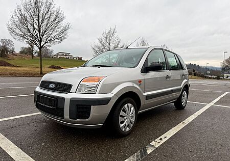 Ford Fusion Fun X PDC/KLIMA/SCHECKHEFT/SHZ/AUX