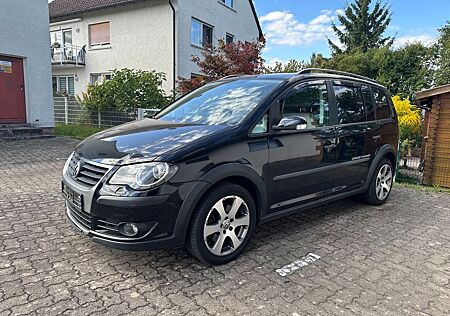 VW Touran Volkswagen 2.0 TDI 125 kW DSG DPF Highline Highline