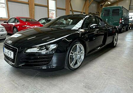 Audi R8 4.2 FSI V8 quattro Coupé makellos!