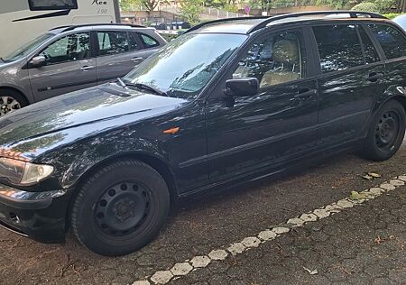 BMW 318i Touring