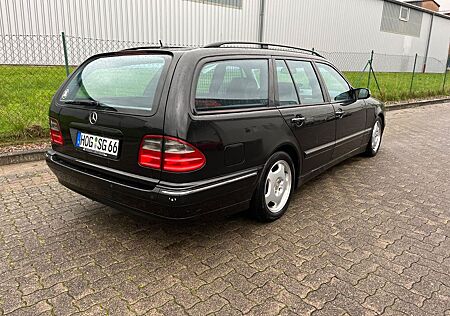 Mercedes-Benz E 320 CDI T AVANTGARDE Avantgarde S210