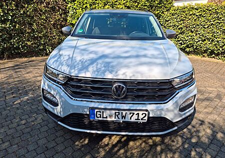 VW T-Roc Volkswagen 1.5 TSI ACT OPF DSG IQ.DRIVE IQ.DRIVE