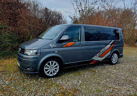 VW T5 Caravelle Volkswagen T5, 2 Schiebetüren, AHK, Allrad, DSG