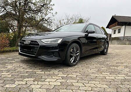 Audi A4 35 TFSI S tronic Avant -