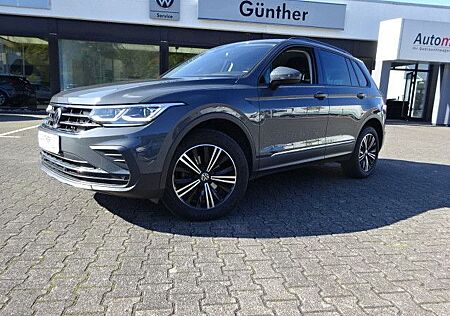 VW Tiguan Volkswagen 2.0 TDI Life 4Motion*DSG*AHK*Matrix*RFK*V