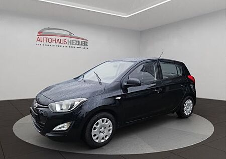 Hyundai i20 Edition 1.2 GA Klima teilb.Rücksb MP3 CD eFH