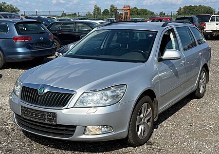 Skoda Octavia Combi Elegance 2.0TDI/XENON/EURO-5/LEDER