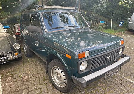 Lada Niva 1.7i Only Spezial
