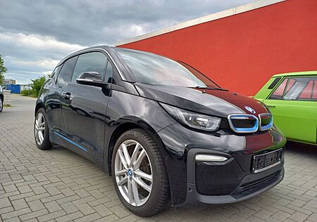 BMW i3 - Einparkautom. - Reifen NEU - 94 Ah