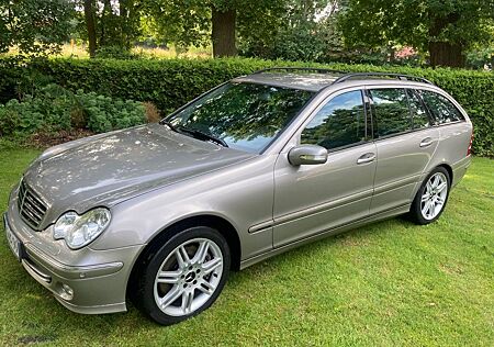 Mercedes-Benz C 320 CDI T AVANTGARDE Avantgarde Rentnerfahrzeu