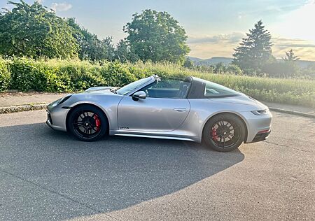 Porsche 992 Targa 4 GTS Targa GTS