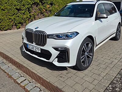 BMW X7 M50d -1. HAND Unfallfrei Scheckheftgepflegt