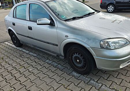 Opel Astra 1.6 Automatik