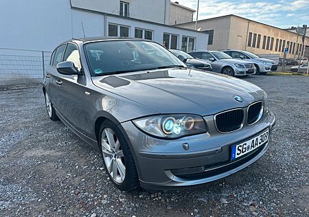 BMW 123d Lim. GROßE NAVI HARMAN KARDON TEMPOMAT KLIMA